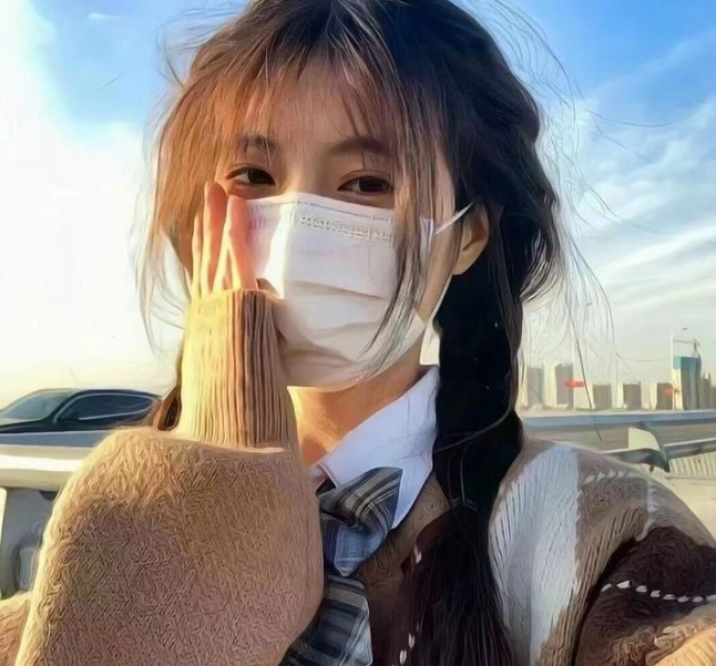 咸鱼真千金在种田综艺爆红了